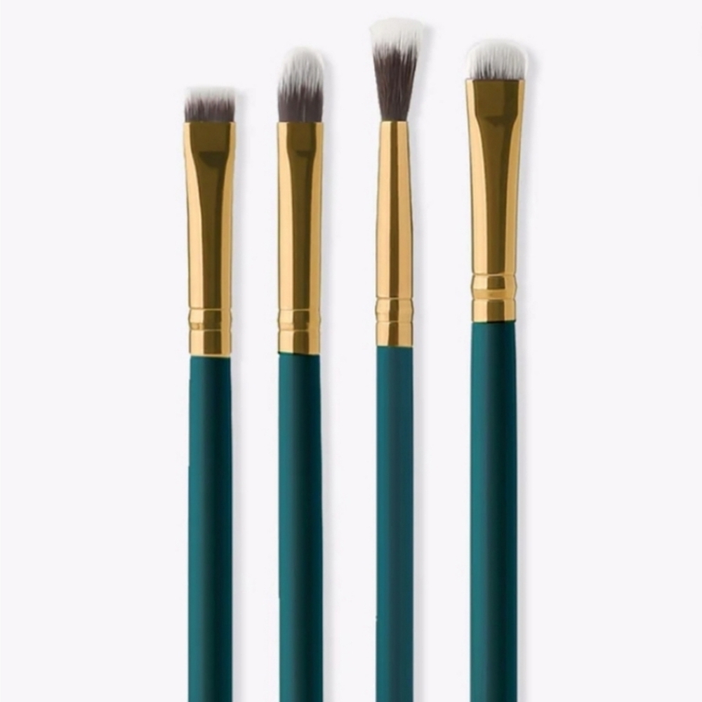 Luxie Enchanted Eye Shadow 4 Piece Brush Set ~ NWT